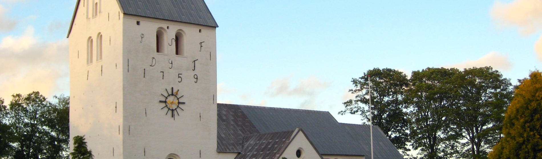 Brugerhistorie Hellevad Kirke