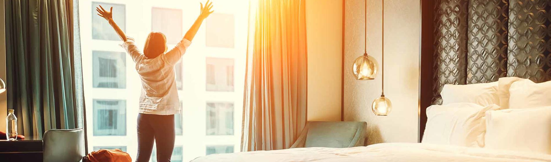 HOTELS & HOLIDAY CENTRES